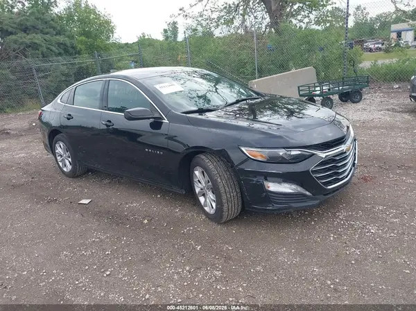 1G1ZD5ST4KF164067 2019 CHEVROLET MALIBU - Image 1