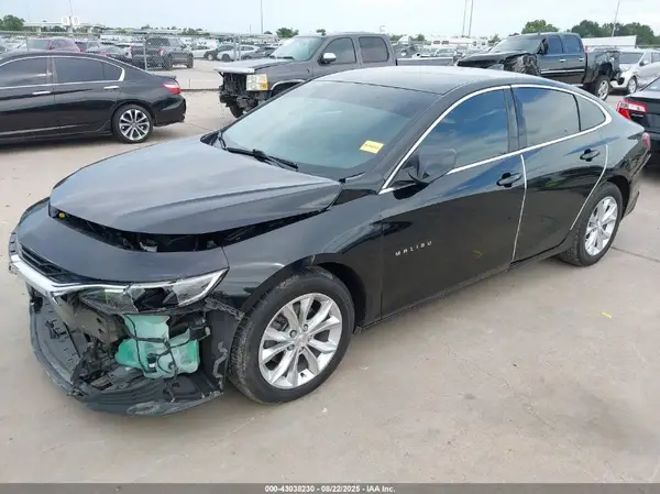 1G1ZD5ST4KF169057 2019 CHEVROLET MALIBU - Image 2