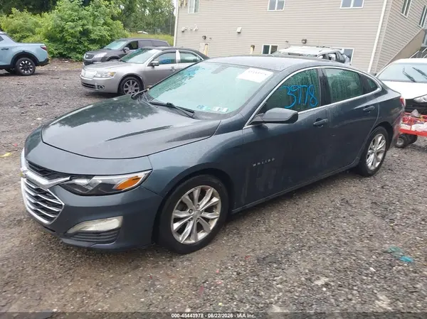 1G1ZD5ST4KF171780 2019 CHEVROLET MALIBU - Image 2