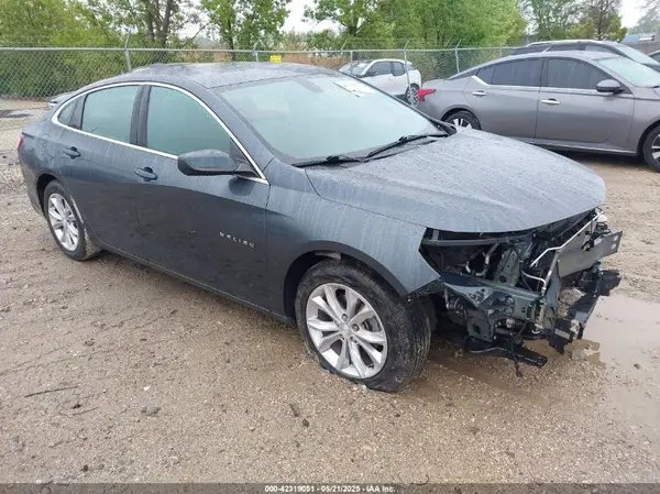 1G1ZD5ST4KF179636 2019 CHEVROLET MALIBU - Image 1