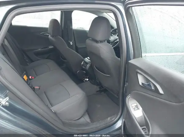 1G1ZD5ST4KF179636 2019 CHEVROLET MALIBU - Image 8