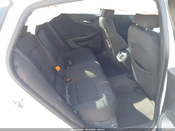 1G1ZD5ST4KF180589 2019 CHEVROLET MALIBU - Image 8
