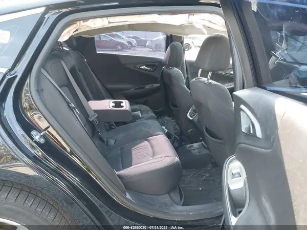 1G1ZD5ST4KF189714 2019 CHEVROLET MALIBU - Image 8