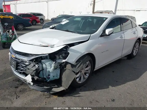 1G1ZD5ST4KF192371 2019 CHEVROLET MALIBU - Image 2