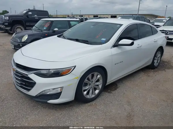 1G1ZD5ST4KF193066 2019 CHEVROLET MALIBU - Image 2