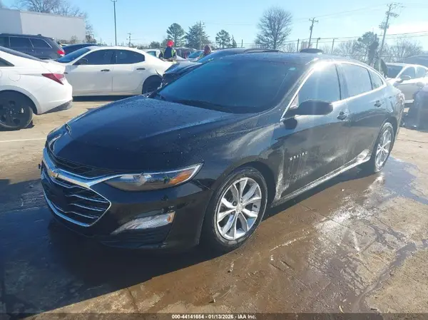 1G1ZD5ST4KF199188 2019 CHEVROLET MALIBU - Image 2