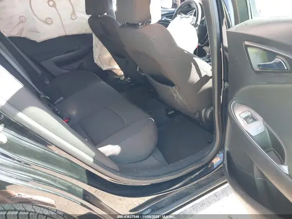 1G1ZD5ST4KF209265 2019 CHEVROLET MALIBU - Image 8