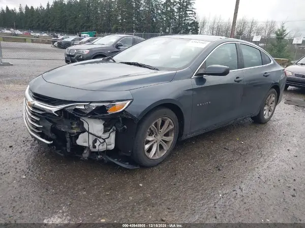 1G1ZD5ST4KF211131 2019 CHEVROLET MALIBU - Image 2