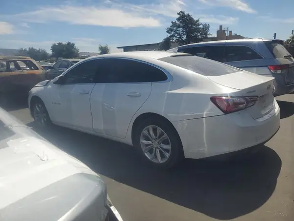 1G1ZD5ST4KF216622 2019 CHEVROLET MALIBU - Image 2