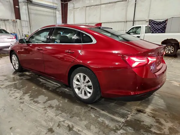 1G1ZD5ST4KF219715 2019 CHEVROLET MALIBU - Image 2