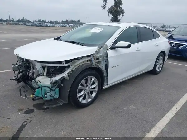 1G1ZD5ST4KF224431 2019 CHEVROLET MALIBU - Image 2