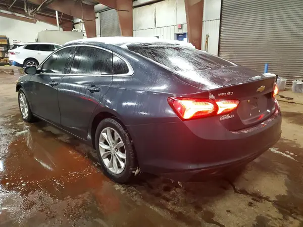 1G1ZD5ST4KF225983 2019 CHEVROLET MALIBU - Image 2