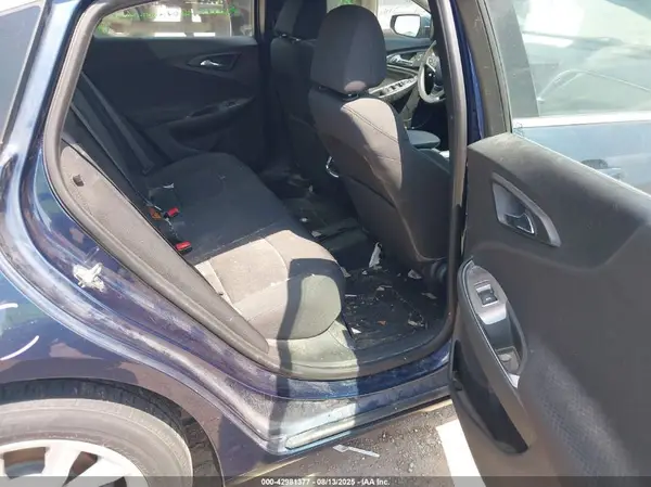 1G1ZD5ST4KF227068 2019 CHEVROLET MALIBU - Image 8