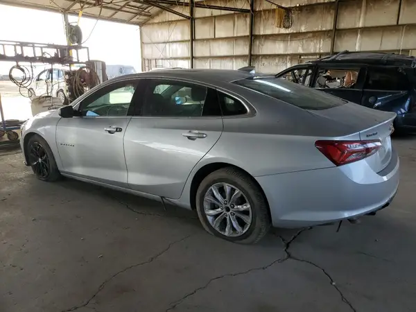 1G1ZD5ST4LF004742 2020 CHEVROLET MALIBU - Image 2
