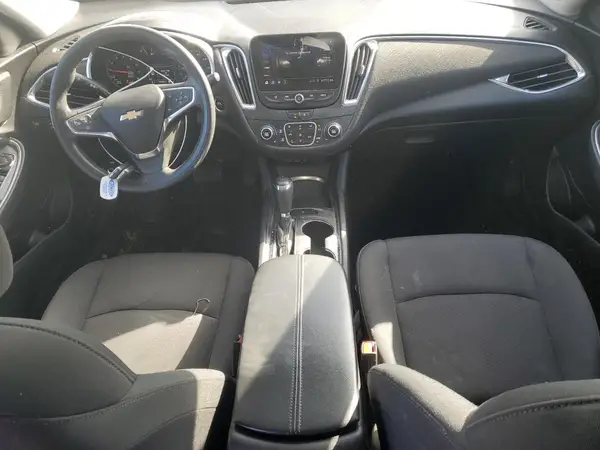 1G1ZD5ST4LF011156 2020 CHEVROLET MALIBU - Image 8