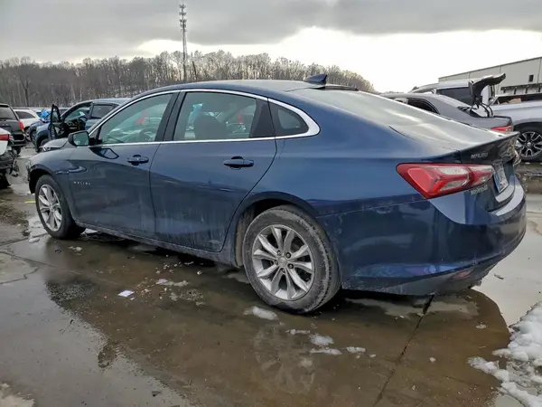 1G1ZD5ST4LF013599 2020 CHEVROLET MALIBU - Image 2