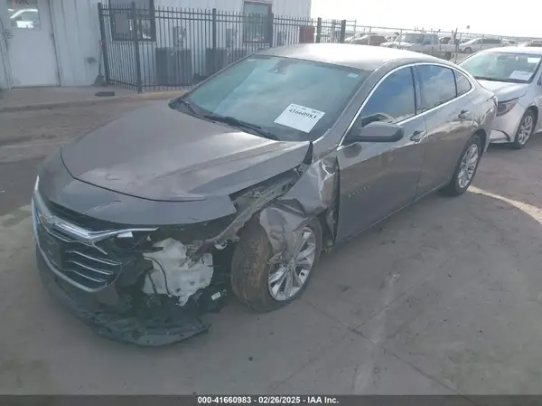 1G1ZD5ST4LF023811 2020 CHEVROLET MALIBU - Image 2