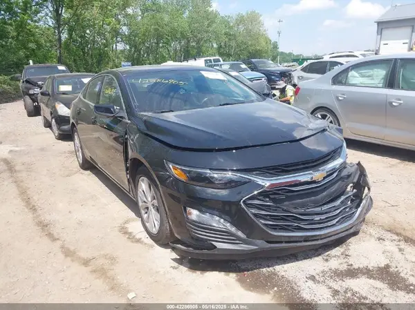 1G1ZD5ST4LF031696 2020 CHEVROLET MALIBU - Image 1