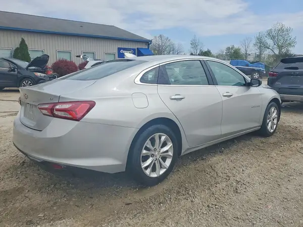 1G1ZD5ST4LF037028 2020 CHEVROLET MALIBU - Image 2