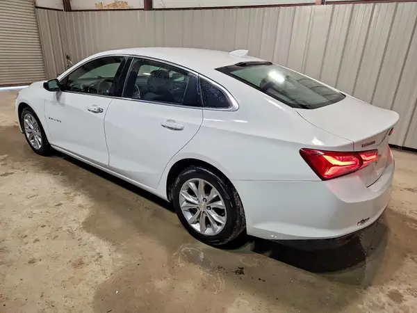 1G1ZD5ST4LF037126 2020 CHEVROLET MALIBU - Image 2