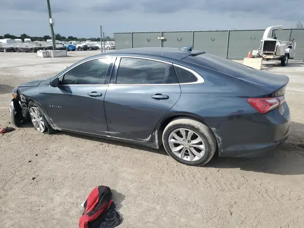 1G1ZD5ST4LF038678 2020 CHEVROLET MALIBU - Image 2