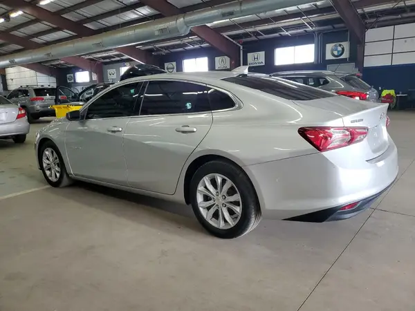 1G1ZD5ST4LF056288 2020 CHEVROLET MALIBU - Image 2