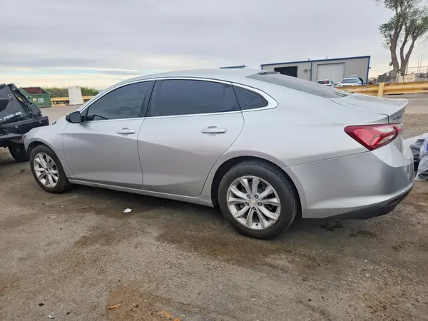 1G1ZD5ST4LF097780 2020 CHEVROLET MALIBU - Image 2