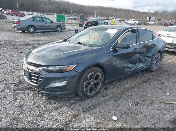 1G1ZD5ST4LF113296 2020 CHEVROLET MALIBU - Image 2