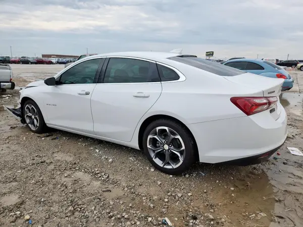 1G1ZD5ST4LF123245 2020 CHEVROLET MALIBU - Image 2
