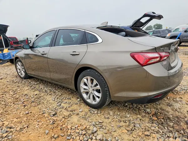 1G1ZD5ST4LF125240 2020 CHEVROLET MALIBU - Image 2