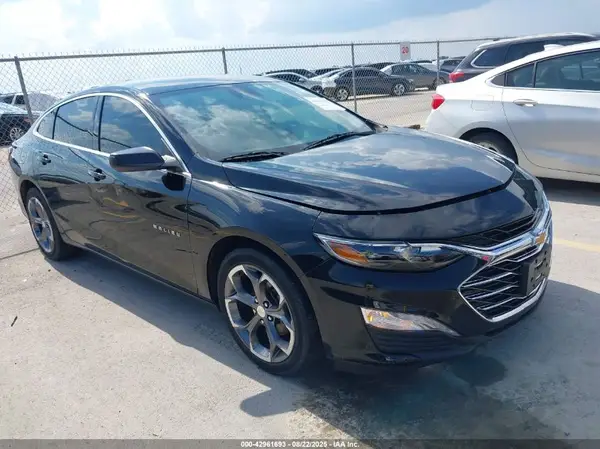1G1ZD5ST4LF128106 2020 CHEVROLET MALIBU - Image 1