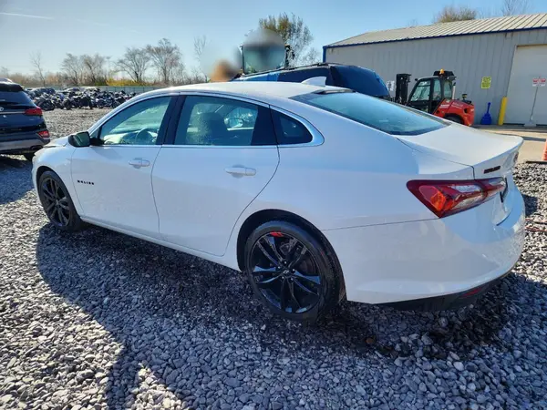 1G1ZD5ST4LF151711 2020 CHEVROLET MALIBU - Image 2