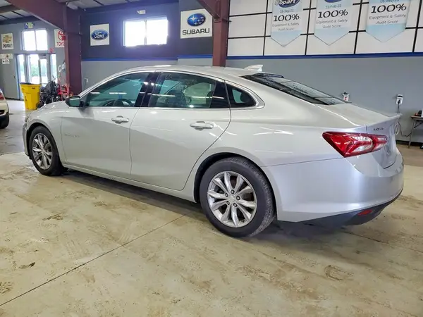 1G1ZD5ST4MF015628 2021 CHEVROLET MALIBU - Image 2