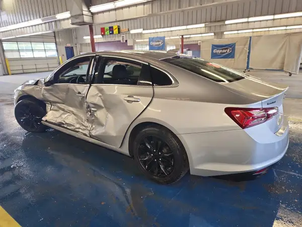 1G1ZD5ST4MF017086 2021 CHEVROLET MALIBU - Image 2