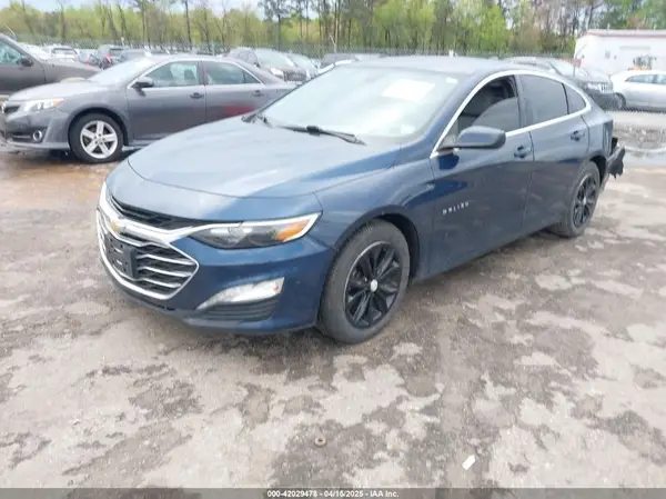 1G1ZD5ST4MF018366 2021 CHEVROLET MALIBU - Image 2