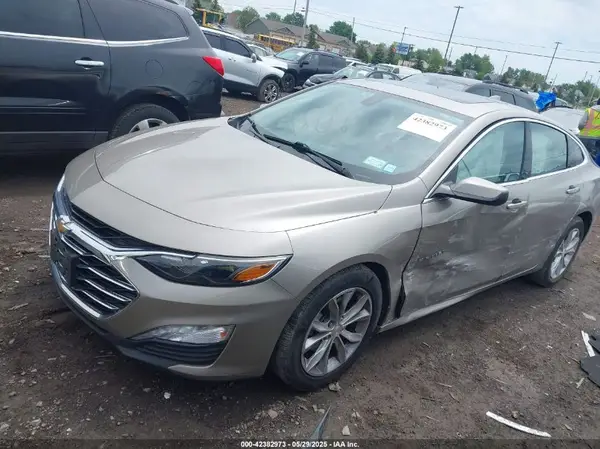 1G1ZD5ST4NF132577 2022 CHEVROLET MALIBU - Image 2