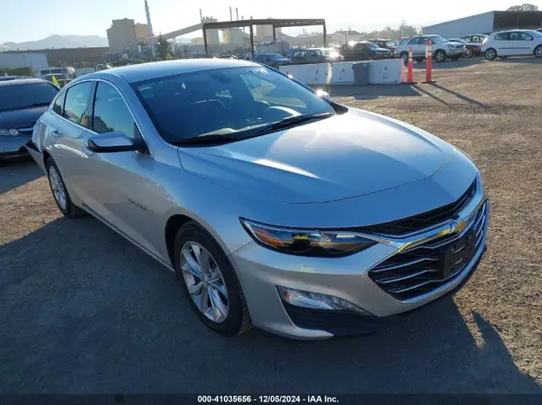 1G1ZD5ST4NF134572 2022 CHEVROLET MALIBU - Image 1