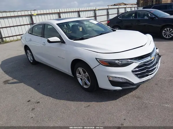 1G1ZD5ST4NF135561 2022 CHEVROLET MALIBU - Image 1