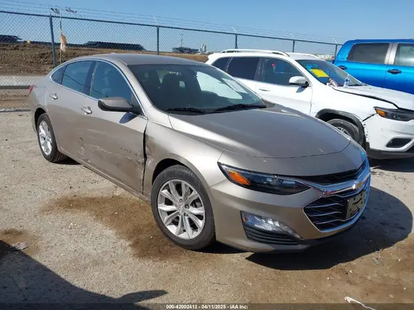 1G1ZD5ST4NF137441 2022 CHEVROLET MALIBU - Image 1