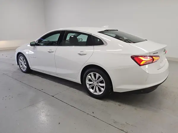 1G1ZD5ST4NF177373 2022 CHEVROLET MALIBU - Image 2