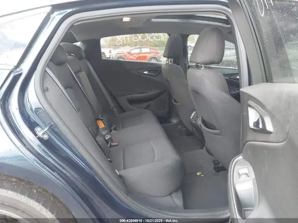 1G1ZD5ST4NF184954 2022 CHEVROLET MALIBU - Image 8