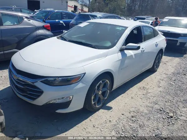 1G1ZD5ST4PF130377 2023 CHEVROLET MALIBU - Image 2