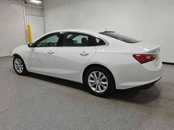 1G1ZD5ST4PF185881 2023 CHEVROLET MALIBU - Image 2