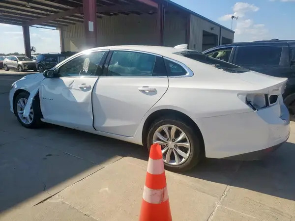 1G1ZD5ST4SF114561 2025 CHEVROLET MALIBU - Image 2