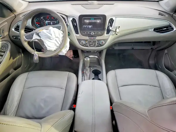 1G1ZD5ST5JF103356 2018 CHEVROLET MALIBU - Image 8