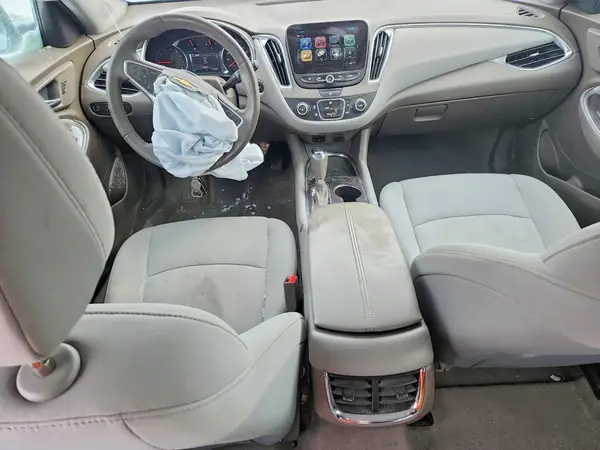1G1ZD5ST5JF105351 2018 CHEVROLET MALIBU - Image 8