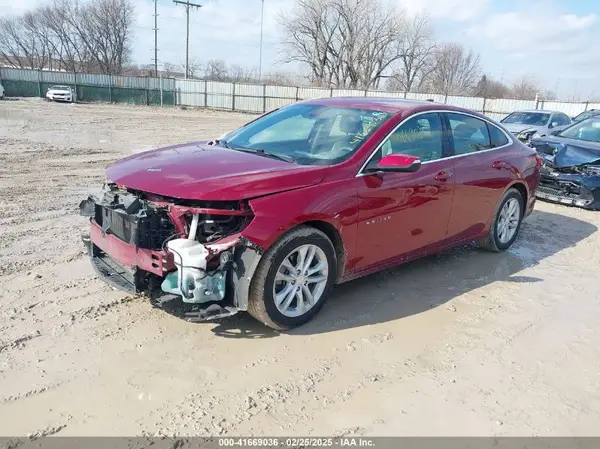 1G1ZD5ST5JF105978 2018 CHEVROLET MALIBU - Image 2