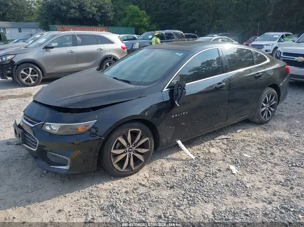 1G1ZD5ST5JF107567 2018 CHEVROLET MALIBU - Image 2