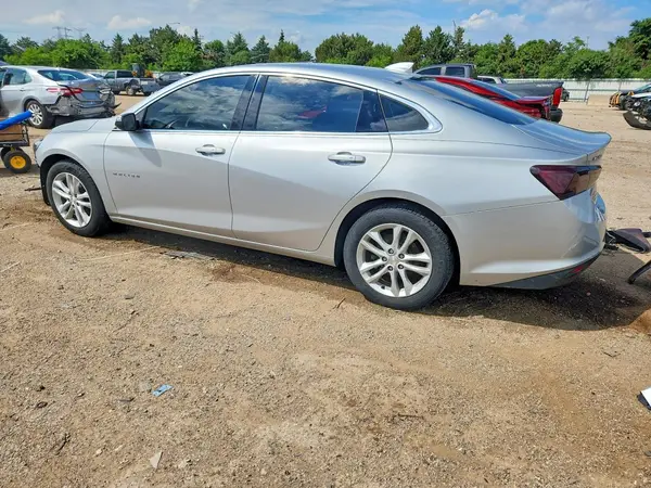 1G1ZD5ST5JF107827 2018 CHEVROLET MALIBU - Image 2