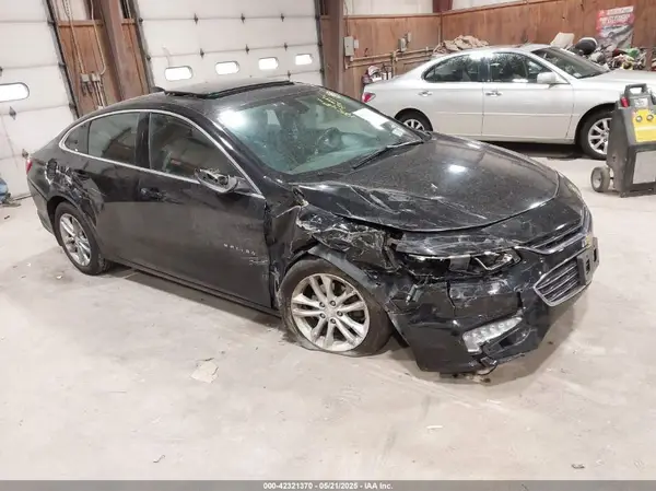1G1ZD5ST5JF116995 2018 CHEVROLET MALIBU - Image 1